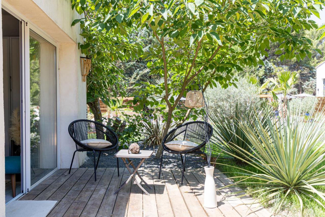 Les Lodges Taizen, Sejour Spa- Sans Enfants Saint-Cannat Kültér fotó